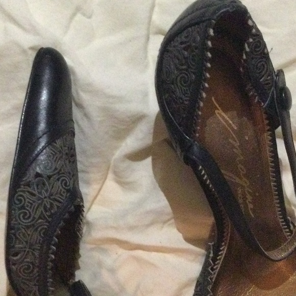 Imagine Vince Carmuto pointed toe ankle strap blk - Picture 2 of 5